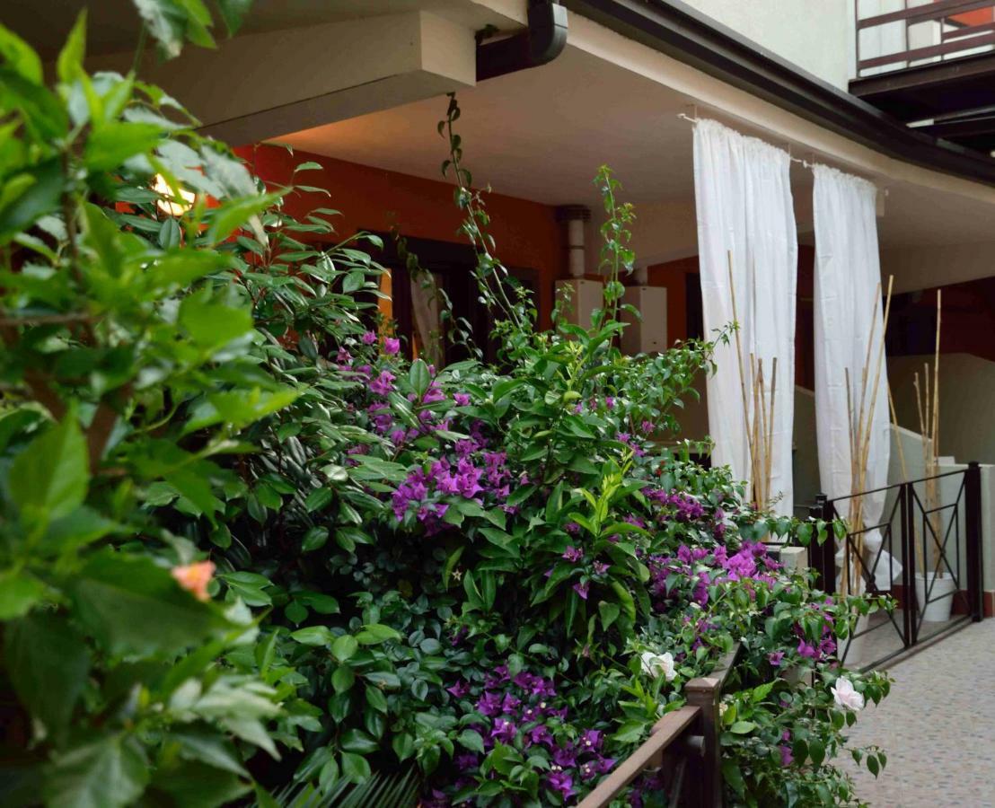 Light Blue House Apartment Letojanni Exterior photo